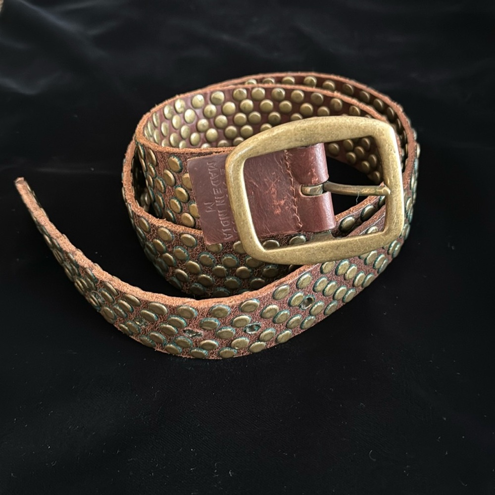 Vintage Sundance brown rivoted leather belt